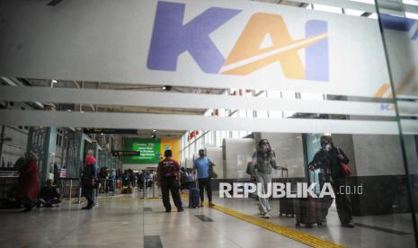 Ilustrasi diskon tiket kereta untuk artikel Diskon Tiket Kereta 50% di Traveloka dengan Kartu BRI